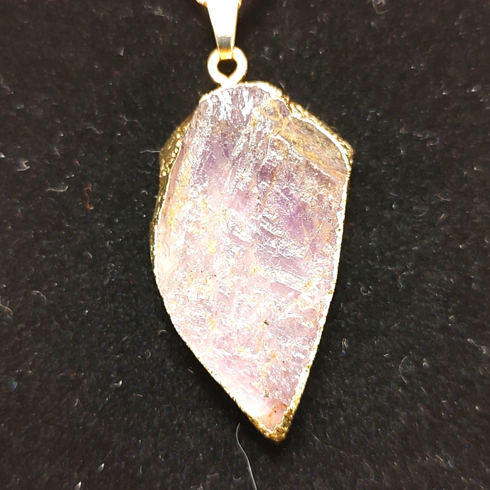 Lavender Rose Quartz Arrowhead Necklace Gold tone